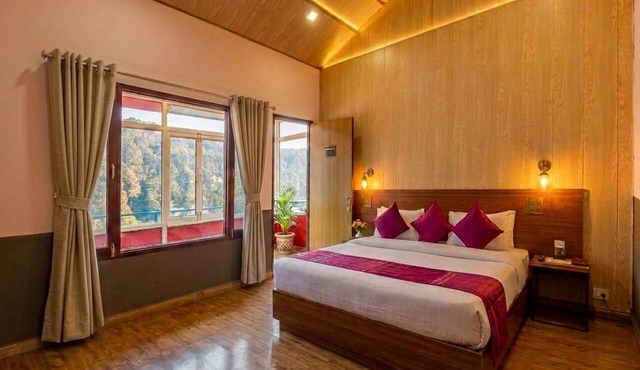 AUREVELLE KASTURA RESORT KANATAL