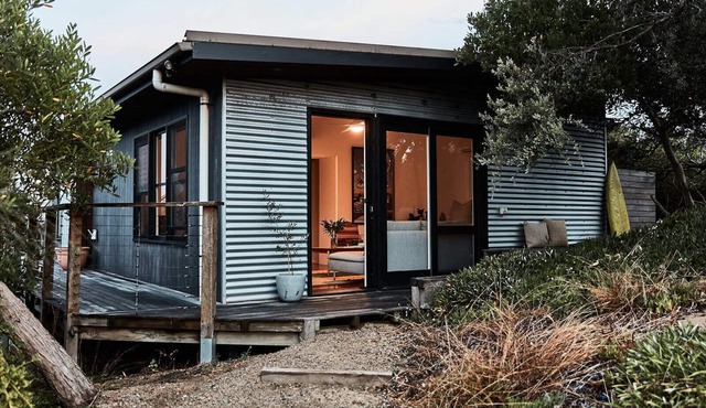 Back Beach Studio 2 with Jacuzzi in Saint Andrews Beach