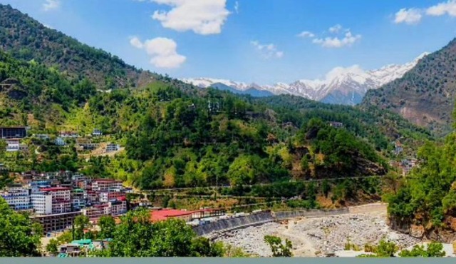 Bahram vatika in Sonprayag