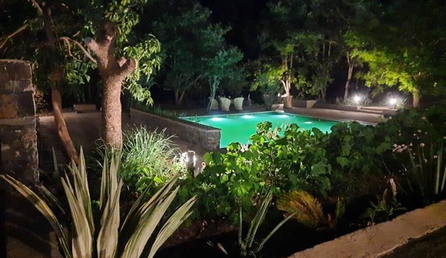 Bamboo Grove Lodge
