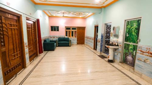 Bandhan Marriage Hall and Hotel