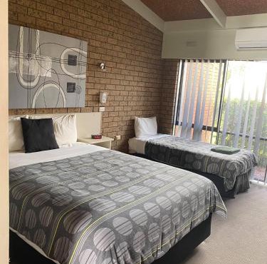 Baronga Motor Inn in Colac