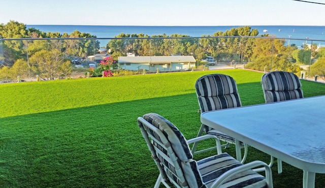 "Bay Reflections" Magic Retreat with Absolutely Panoramic Views over Shark Bay. in Denham