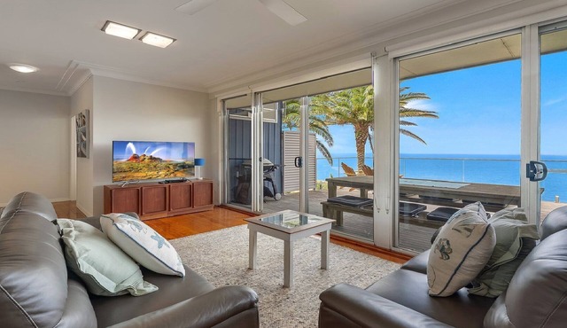 Beachview by HolidayCo. in KILLCARE HEIGHTS