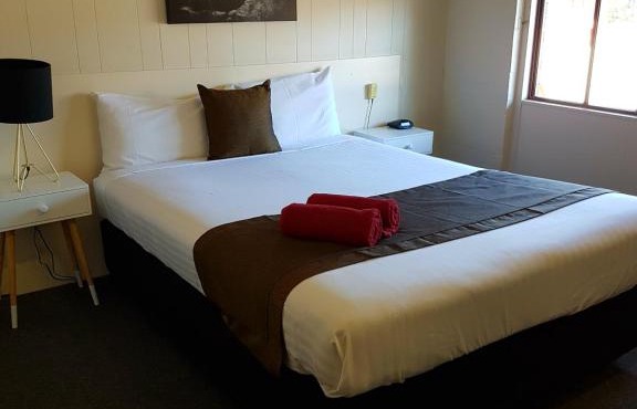 Bidgee Motor Inn in Hay