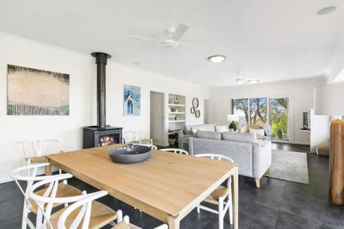 Bimbadeen Luxurious Retreat in Aireys Inlet