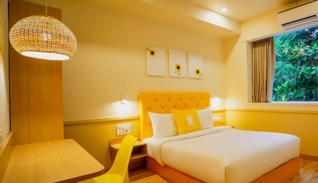 Bloom Hotel - Worli