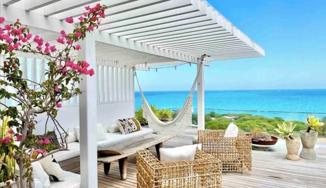 Blu Peter Penthouse Ocean View. in North Coogee