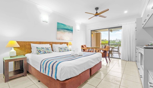 Bluewater Hideaway - Lagoon Outlook by Trinity Beach in Trinity Beach
