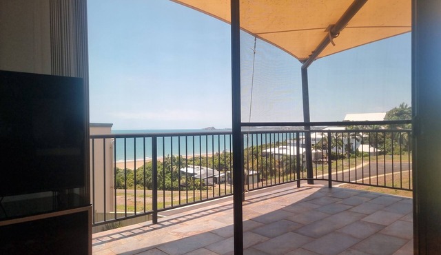 Bob's Diamond Views! in YEPPOON
