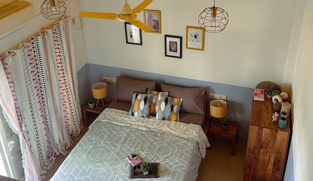 Boho chic art retreat with charming attic in Siolim in Siolim