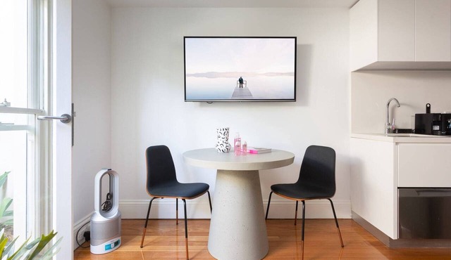 Boutique Studio Apartment in Heritage Home