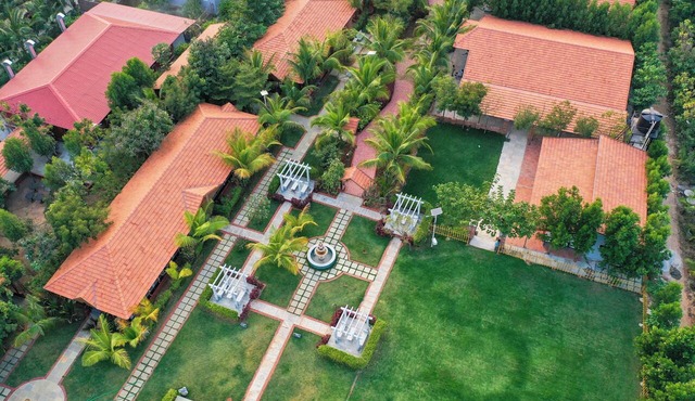 Brown Town Resort Spa and Convention -Luxury Resorts in Hyderabad