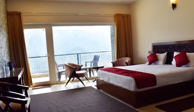 Captains Paradise in Dhari
