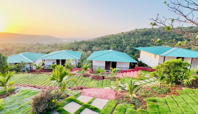 Cashew Leaf Eco Resort, Goa