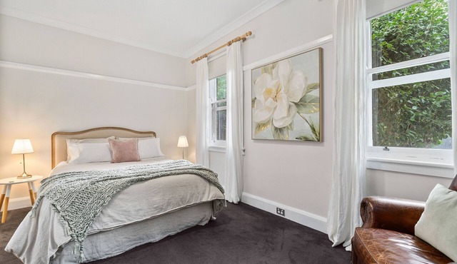 Centennial Cottage 2 Botanica - walk to town in Bowral