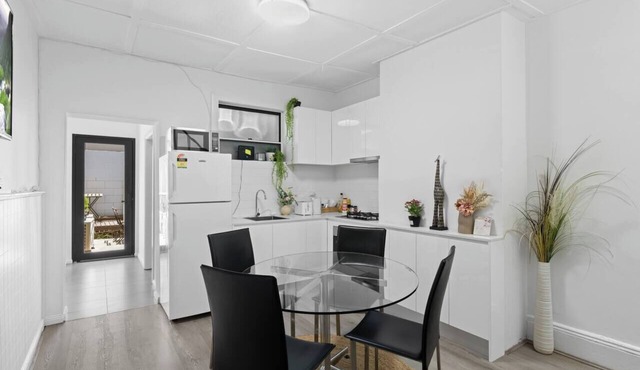 Central 3BR/Central station&Chinatown-5 mins walk in Chippendale