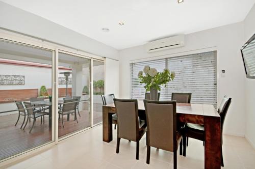Central Warrnambool Townhouse in Warrnambool