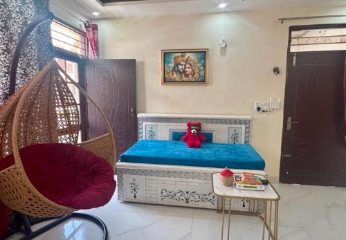 Chandigarh Waale - Private Room & Attached Bath in Kharar