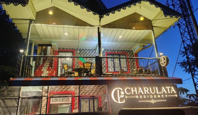 Charulata Recidency Darjeeling Simana in Srī Niketan