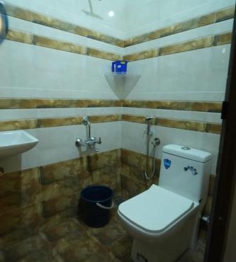 Clive Ten Resorts Athirappilly,10 minutes drive from Athirappilly waterfall in Athirappilly