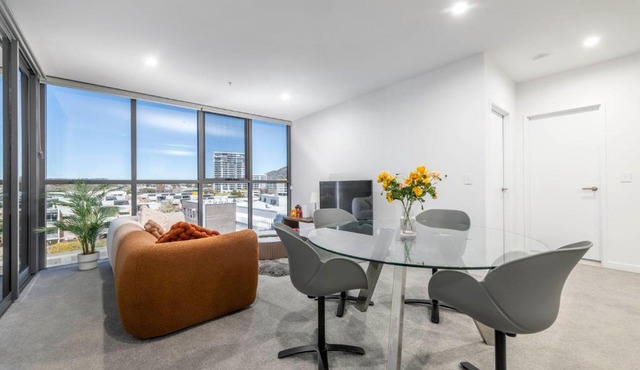 Cloud Nine in Phillip Pool, Gym, Cinema ,Carpark in Phillip
