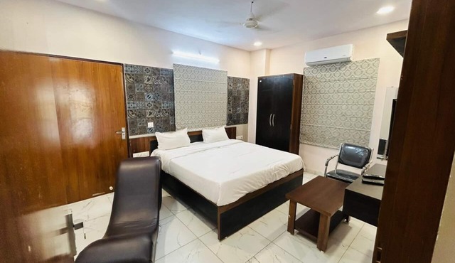 COMFORT IN HOTEL AND RESTAURANT JODHPUR