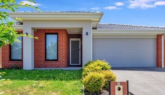 Comfortable and tranquil space for holiday stay-over. 30 Min - Mel Airport! in Beveridge