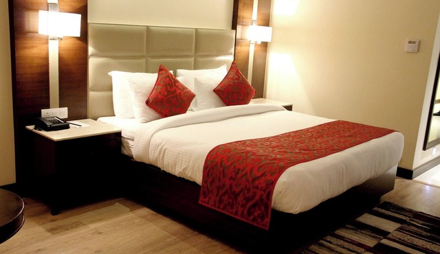 Continent Hotel Nawanshar in Shaheed Bhagat Singh Nagar