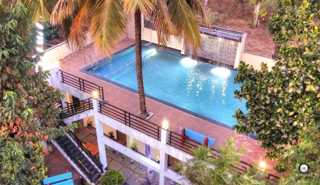 Coorg Avani Holiday Inn in Kushālnagar