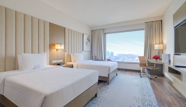 Courtyard by Marriott Gurugram Downtown