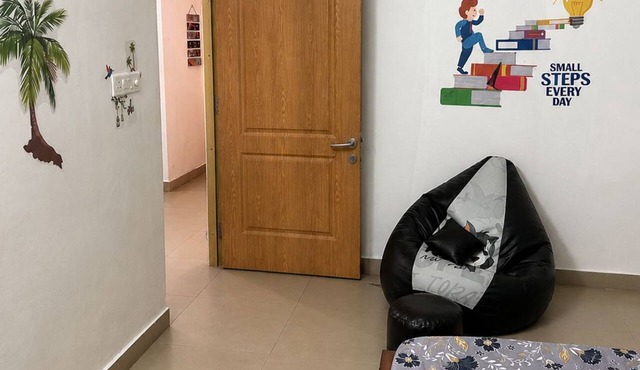 Cozy Stay Royal bnb in Tricity in Sahibzada Ajit Singh Nagar