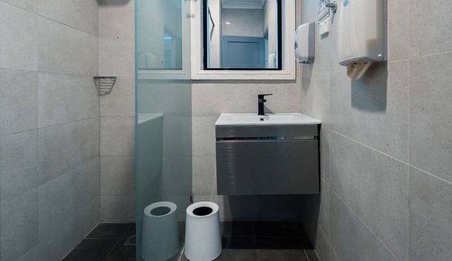 Cozy M Hostel