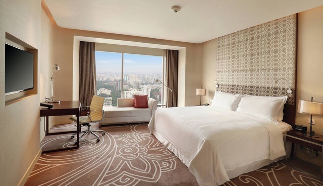 Crowne Plaza Dhaka Gulshan by IHG