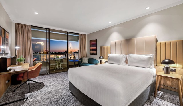 Crowne Plaza Perth by IHG in East Perth