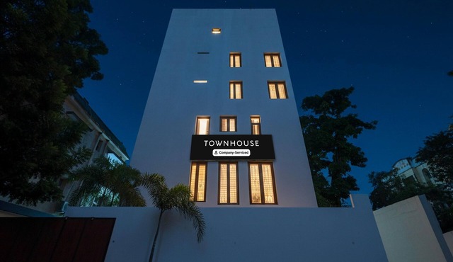 Deluxe k.k Nagar Residency