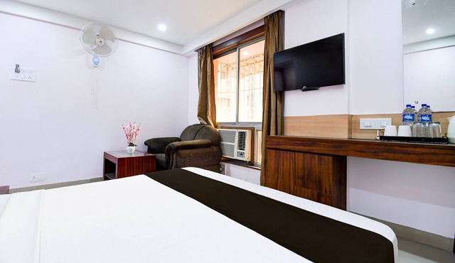 Deluxealandur Near Chennai Airport