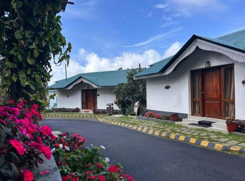 Deshadan Mountain Resort -The highest resort in Munnar in Munnar