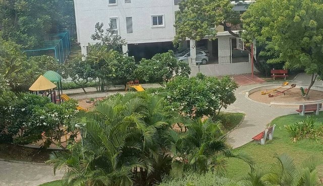 Elite 3-bedroom apartment with AC, fitness room, swimming pool