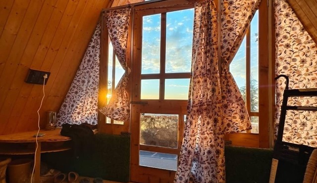Eva Cabins in Dalhousie