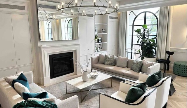 Exquisite Elegance & Luxury Home in Brighton