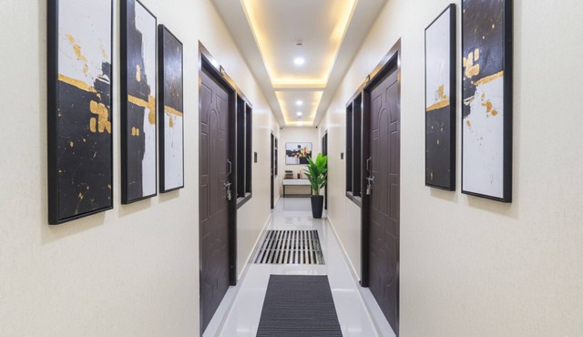 Fabhotel Awadh Inn - 600 m from Ram mandir