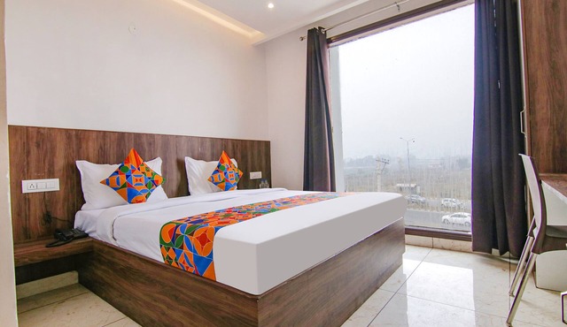 Fabhotel Chandigarh in Kharar