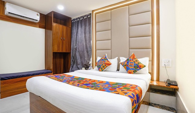 Fabhotel Eldoria