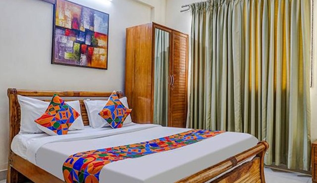 Fabhotel Grandeur