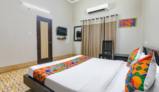 Fabhotel Harmony in Prayagraj