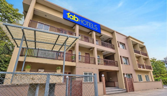 FabHotel Oasis Homes in Madikeri