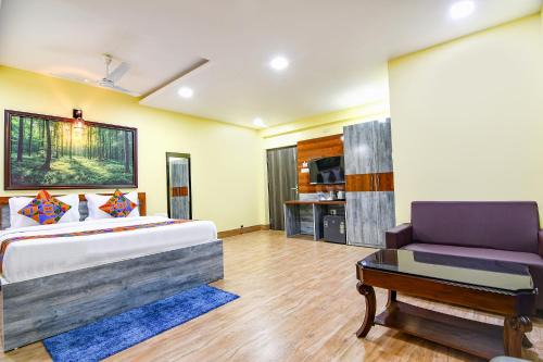 FabHotel Prime Familto - Nr Bisarjan Ghat