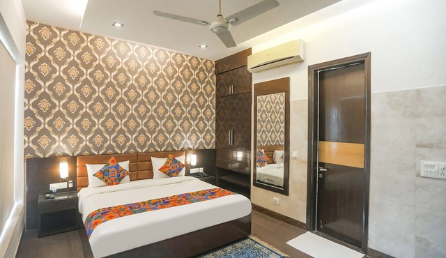 FabHotel Rivlet Residency in Gurugram