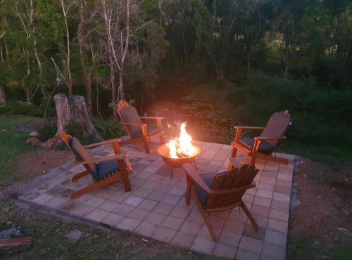 Fiery, cozy starry nights - Farm stay! in Bellthorpe